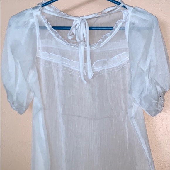 AZIZ Tops - White transparent blouse with puffy sleeves